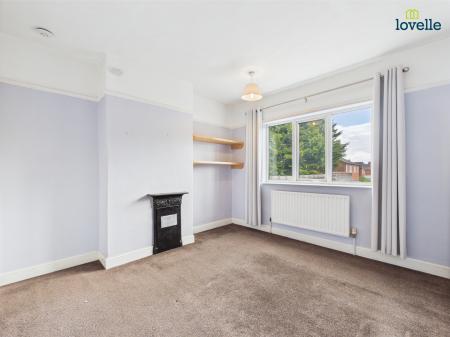 3 bedroom Semi-detached house for sale in Boultham Avenue, Lincoln, LN5