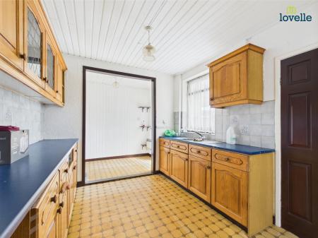 3 bedroom Semi-detached house for sale in East Liberty, Lincoln, LN2