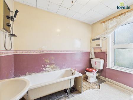 2 bedroom Terraced House for sale in St Catherines Grove, Lincoln, LN5