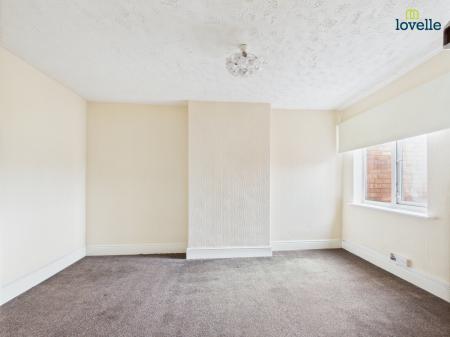 4 bedroom Terraced House for sale in Monks Road, Lincoln, LN2