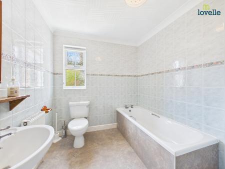 3 bedroom Detached bungalow for sale in Finch Way, Wragby, LN8