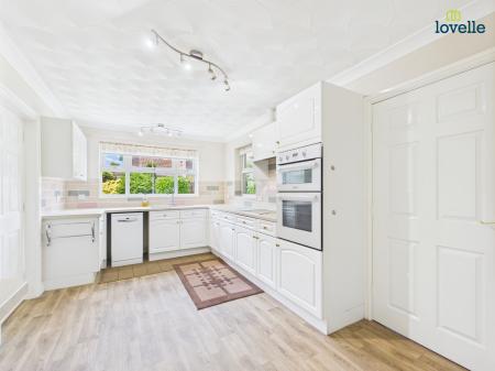 3 bedroom Detached bungalow for sale in Finch Way, Wragby, LN8