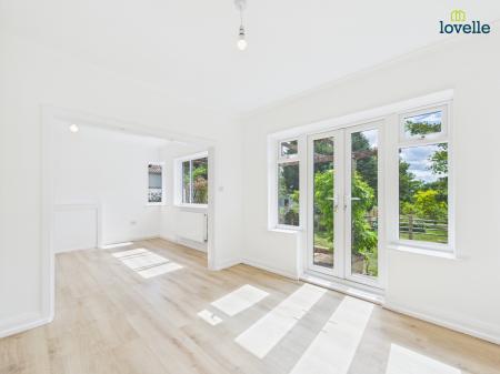 3 bedroom Detached bungalow for sale in Burton Road, Lincoln, LN1