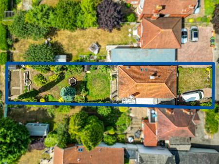 3 bedroom Detached bungalow for sale in Burton Road, Lincoln, LN1