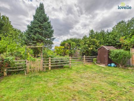 3 bedroom Detached bungalow for sale in Burton Road, Lincoln, LN1