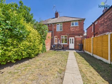 2 bedroom Semi-detached house for sale in Severn Street, Lincoln, LN1