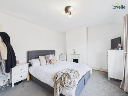 2 bedroom Semi-detached house for sale in Severn Street, Lincoln, LN1