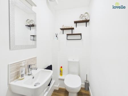 4 bedroom Detached house for sale in Reedbush Avenue, Lincoln, LN2