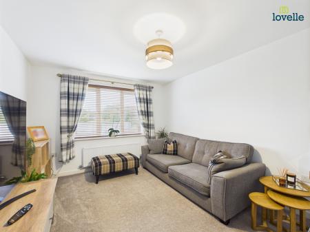 4 bedroom Detached house for sale in Reedbush Avenue, Lincoln, LN2
