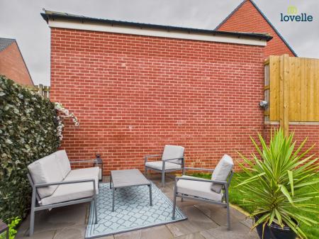4 bedroom Detached house for sale in Reedbush Avenue, Lincoln, LN2