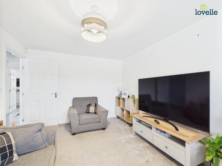 4 bedroom Detached house for sale in Reedbush Avenue, Lincoln, LN2