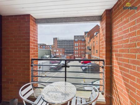 4 bedroom Flat for sale in Wesleyan Court, Lincoln, LN2