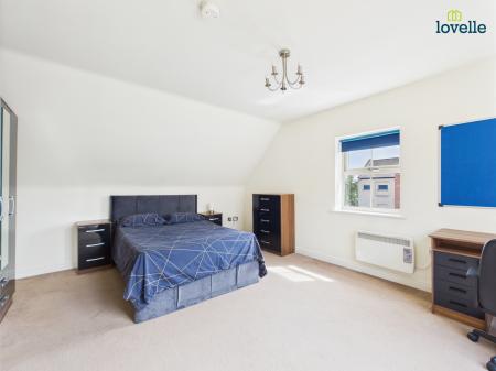 4 bedroom Flat for sale in Wesleyan Court, Lincoln, LN2