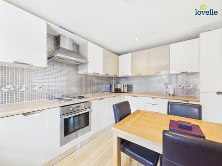 4 bedroom Flat for sale in Wesleyan Court, Lincoln, LN2