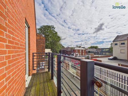 4 bedroom Flat for sale in Wesleyan Court, Lincoln, LN2