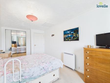 2 bedroom Flat for sale in Cabourne Avenue, Lincoln, LN2