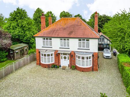 76 Witham Road, Woodhall Spa, LN10