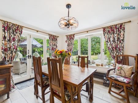 4 bedroom Detached house for sale in 76 Witham Road, Woodhall Spa, LN10
