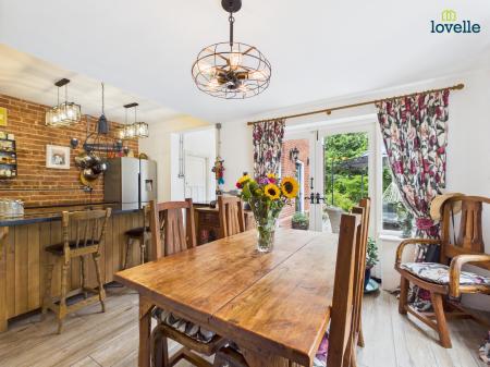 4 bedroom Detached house for sale in 76 Witham Road, Woodhall Spa, LN10