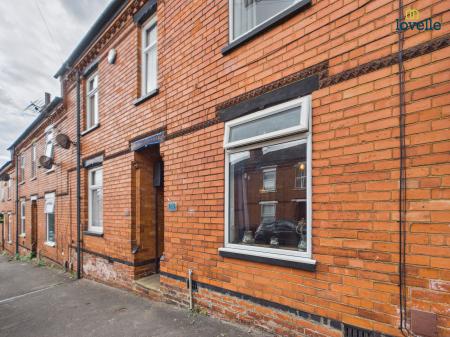 3 bedroom Terraced House for sale in Sherbrooke Street, Lincoln, LN2