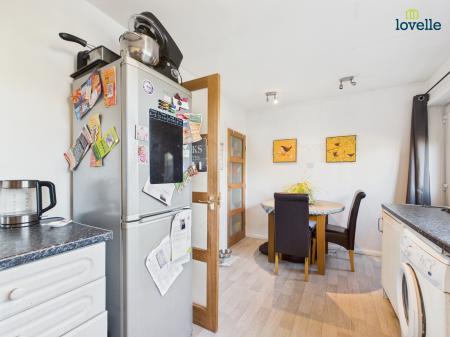 2 bedroom Semi-detached house for sale in St. Peters Avenue, Lincoln, LN6