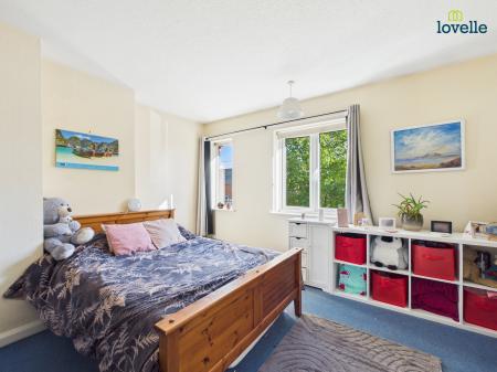 2 bedroom Semi-detached house for sale in St. Peters Avenue, Lincoln, LN6