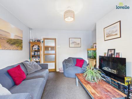 2 bedroom Semi-detached house for sale in St. Peters Avenue, Lincoln, LN6