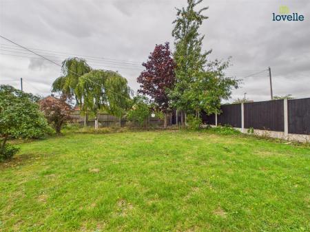 2 bedroom Detached bungalow to let in Ropewalk, Market Rasen