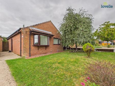 2 bedroom Detached bungalow to let in Ropewalk, Market Rasen