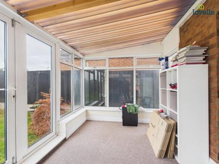 2 bedroom Detached bungalow to let in Ropewalk, Market Rasen