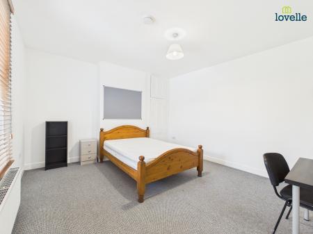 4 bedroom Terraced House for sale in Richmond Road, Lincoln, LN1