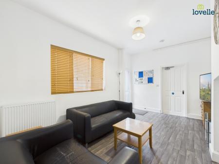 4 bedroom Terraced House for sale in Richmond Road, Lincoln, LN1