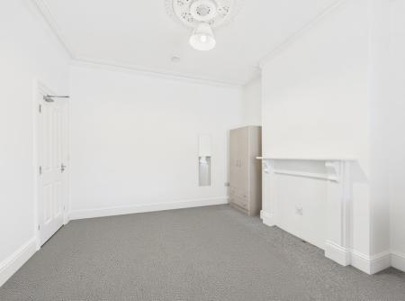 4 bedroom Terraced House for sale in Richmond Road, Lincoln, LN1