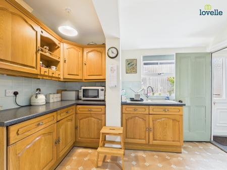 3 bedroom End of terrace house for sale in Cambridge Avenue, Lincoln, LN1