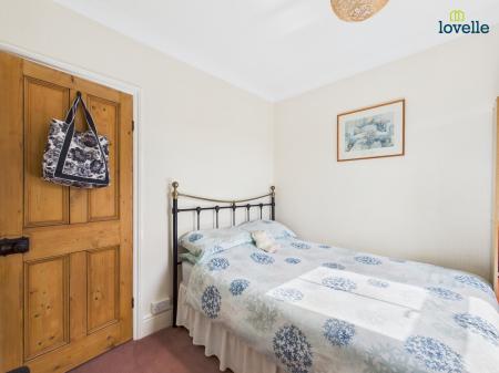 3 bedroom End of terrace house for sale in Cambridge Avenue, Lincoln, LN1