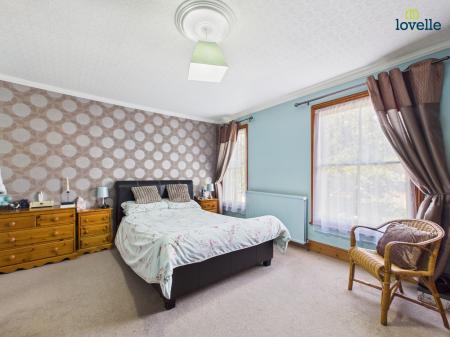 3 bedroom End of terrace house for sale in Cambridge Avenue, Lincoln, LN1