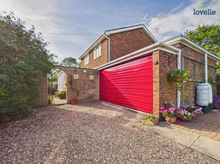 3 bedroom Detached house for sale in Lissington Road, Lincoln, LN3