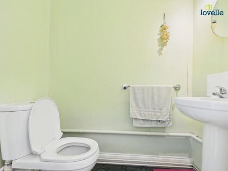 4 bedroom Detached house for sale in High Street, Reepham, LN3