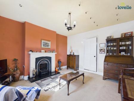 4 bedroom Detached house for sale in High Street, Reepham, LN3
