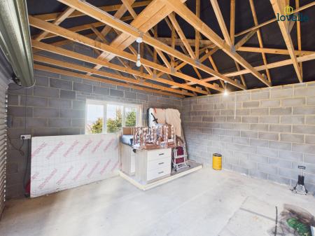 4 bedroom Detached house for sale in High Street, Reepham, LN3