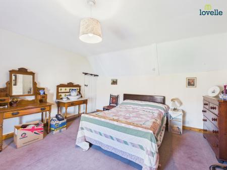 4 bedroom Detached house for sale in High Street, Reepham, LN3