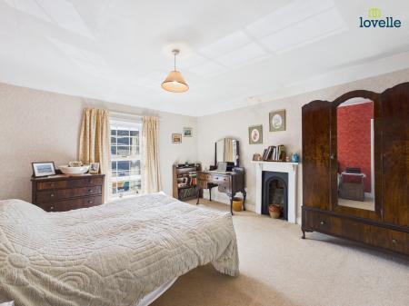 4 bedroom Detached house for sale in High Street, Reepham, LN3