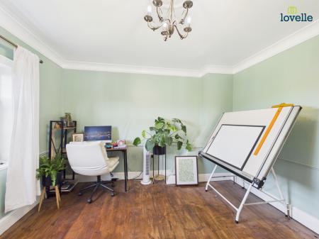 4 bedroom Detached house for sale in Main Road, Langworth, LN3