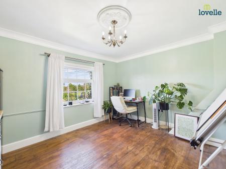 4 bedroom Detached house for sale in Main Road, Langworth, LN3