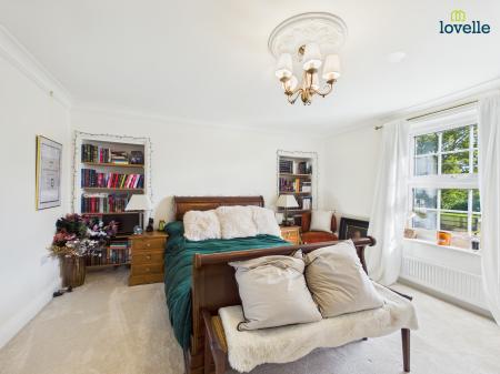 4 bedroom Detached house for sale in Main Road, Langworth, LN3