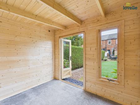 2 bedroom Terraced House for sale in Cecil Street, Lincoln, LN1
