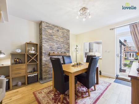 2 bedroom Terraced House for sale in Cecil Street, Lincoln, LN1