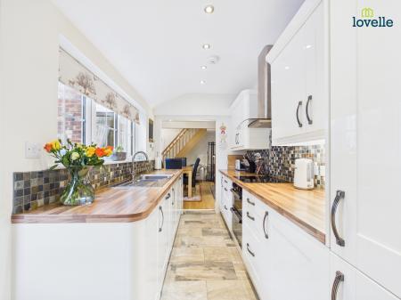 2 bedroom Terraced House for sale in Cecil Street, Lincoln, LN1