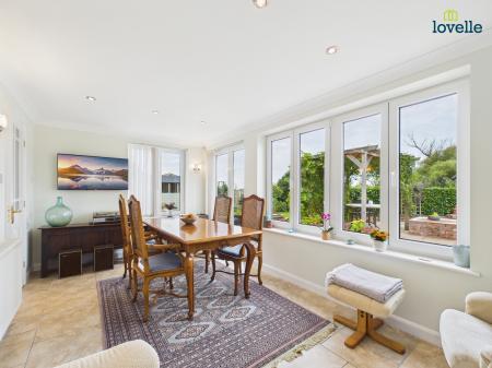3 bedroom Detached house for sale in 8 Main Street, Torksey, LN1