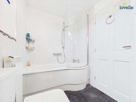 3 bedroom Detached house for sale in 8 Main Street, Torksey, LN1
